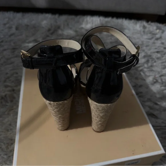 Michael Kors Glossy Black Heels - Picture 3 of 6